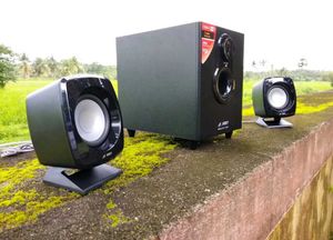 F&D 2.1 Speakers F-2030
