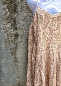 BE. CUTE CREMEISH FROCK