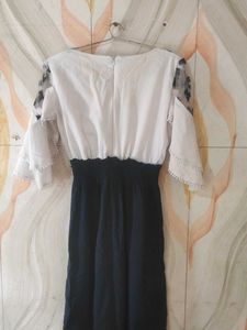 Chic Butterfly Embellished Dress