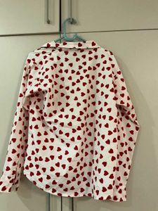 Adorable white button-up shirt with hearts