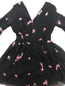 Cute Black Floral Bell Sleeve Dress