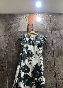 Sexy beach  Printed gown