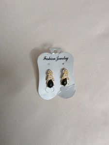 Pearl Earrings Set