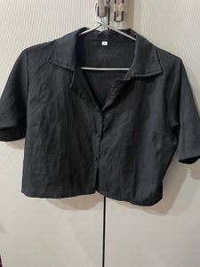 Stylish Black Cropped Collared Shirt