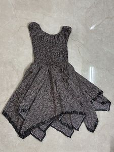 Floral Print Smocked short top