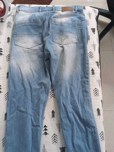 Zudio Light Wash Denim Jeans