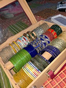 bangle set or kade setin 2'6 size