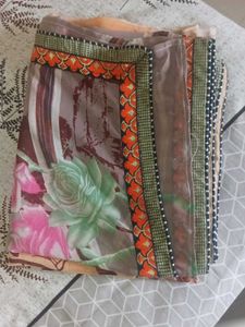 Peach Abstract Print Saree