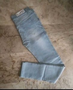 BRAND NEW party wear Jeans (Girls/women)