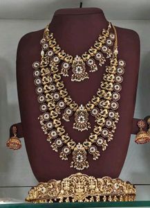 jewellery set for sale