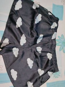 very cute andSoft Floral Print Nightdress