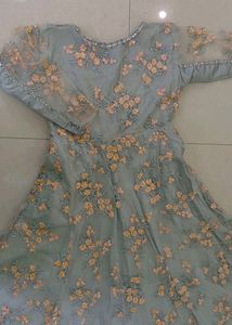Elegant Floral Pakistani Dress