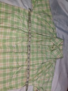 Men's Plaid Button-Up Shirt