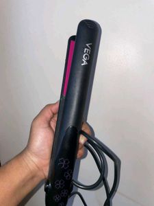 VEGA Hair Straightener