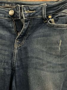 ONLY Women's Blue Distressed Jeans
