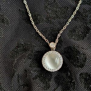 Elegant Silver Tone Pendant Necklace