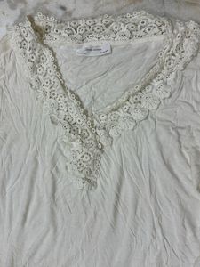 Ladies Simply Beautiful Off White Zara Dress
