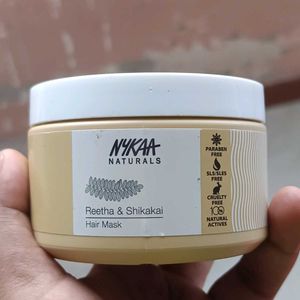 Nykaa Naturals Reetha & Shikakai Hair Mask