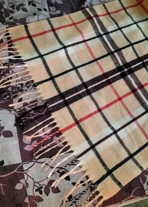 Soft Winter Woolen Check  Stole 🧣