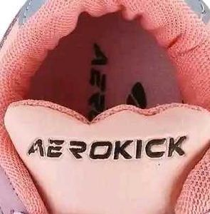 Kids 7-7.5 years Girls Sneakers