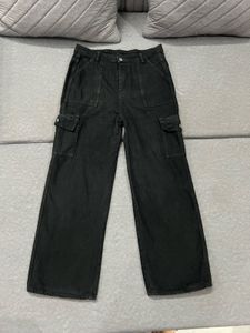 Black Wide Leg Cargo Jeans
