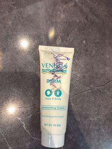 Venusia Derm Moisturizing Cream