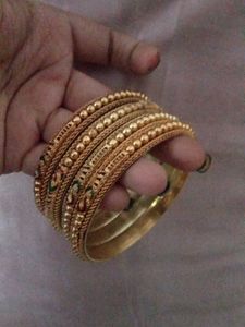 Women bangles