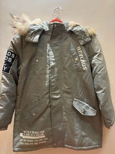 Kids Woolen Jakcet