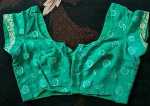 Emerald Green Saree with Circle Motifs