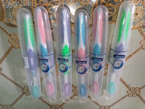 Set of 6 Toothbrushes with Cases