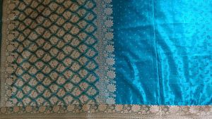 See green Saree