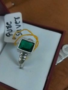 🆕Men's Ring real Silver with green stone
