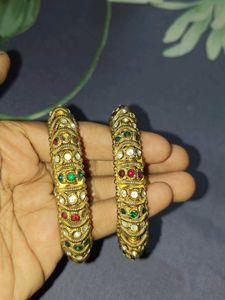 Beautiful Bangles Set