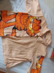 Souled Store Funky Tshirt
