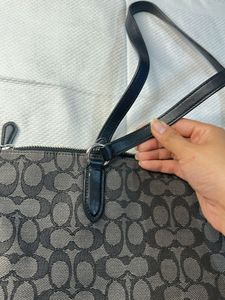 Coach Signature Tote Bag