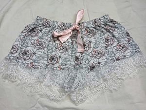Floral Lace Trim 💚Pajama Shorts