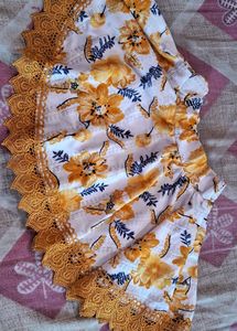 Cute Denim Jeans &amp; Lace Top Set,and 1 skirt