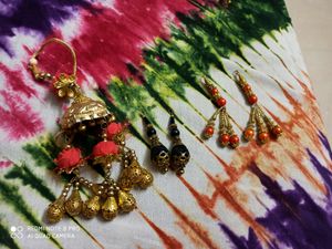 Beautiful &amp; Elegant Blouse/lehenga Lotcons