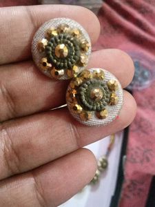 Unique Beaded Flower Pendant Necklace