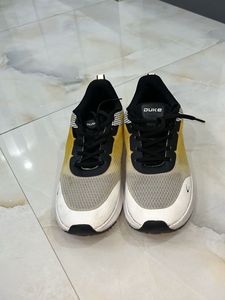 Stylish DUKE Running Shoes for men’s