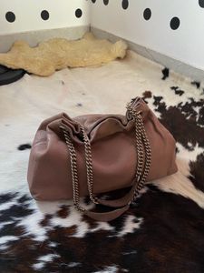 Gucci Shoulder Bag - Pink Leather