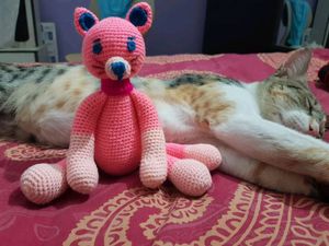 Crochet cat