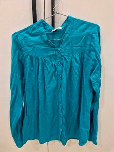 Elegant Teal Long-Sleeve Blouse