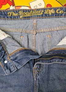 Distressed Wide Leg Jeans