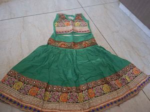 GIRLS CHANIYA CHOLI (NO NEGOCIATION)