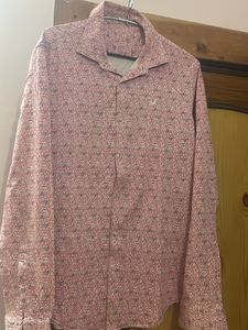 L Size Beautiful Shirt For Men