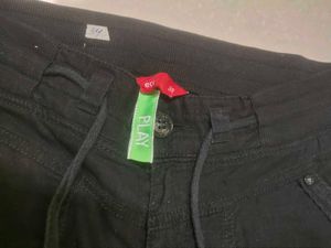 Imported Relaxed Active Capri Pants