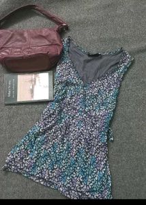 Chic Floral Print Top/ Mini Dress