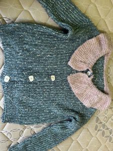 Knitted Cardigan with Unique Collar