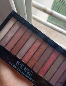Combo: Mascara &amp; Eyeshadow Palette